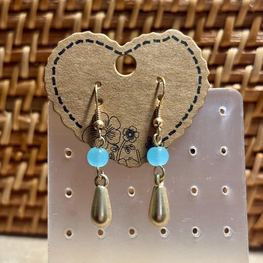 Blue Bead and Gold Tone Teardrop Earrings Vintage Style